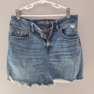 American Eagle distressed skirt